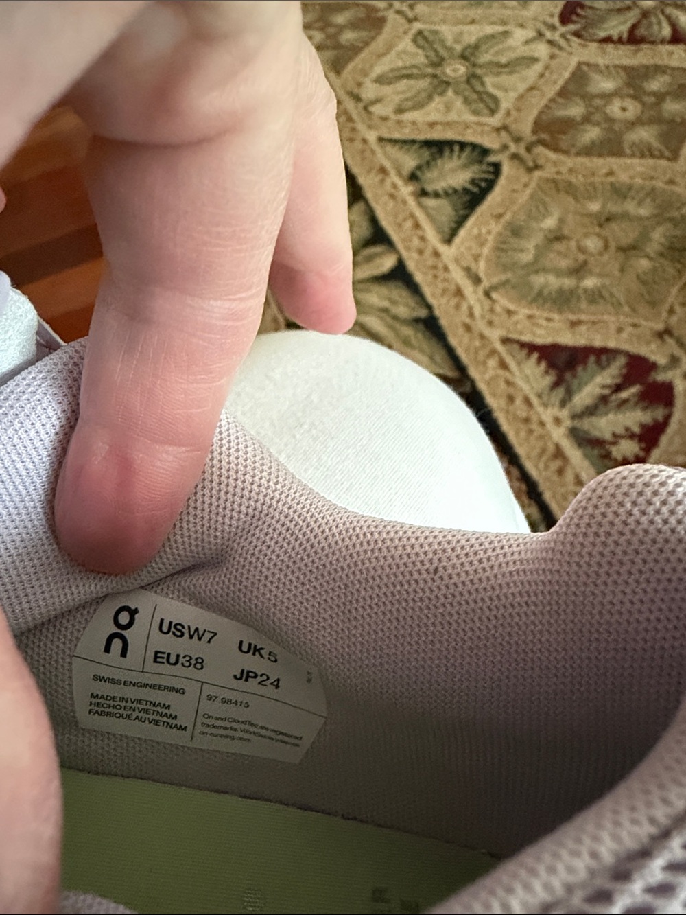 On Running Pastel Pink Low-Top Sneakers - Picture 2 of 4